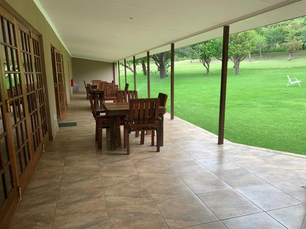 Kransberg Country Lodge Guest Farm ทาบาซิมบิ ภายนอก รูปภาพ